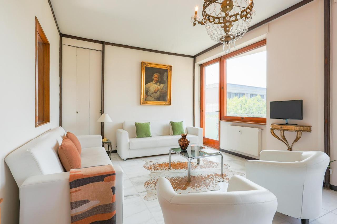 Piazza Cavour Lake View - Bymyhomeincomo Exteriér fotografie